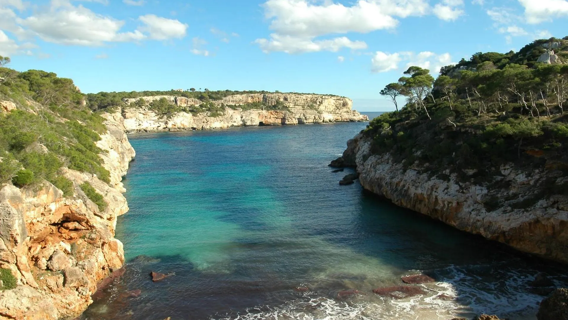 Can Juanito By Dracmallorca Cala Llombards Vakantiehuis