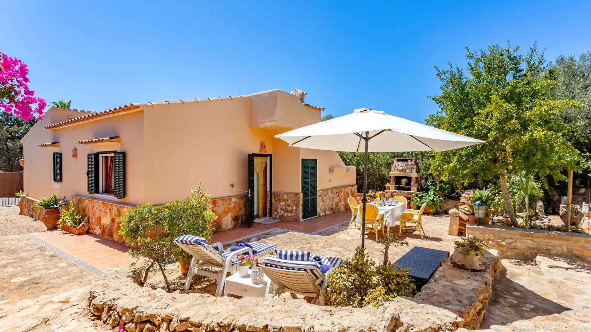 Can Juanito By Dracmallorca Cala Llombards Vakantiehuis